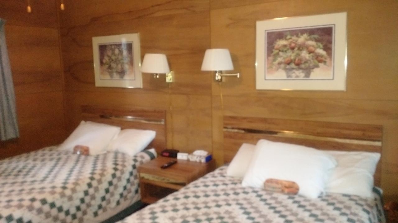 Dartford Inn Green Lake エクステリア 写真